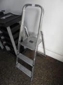 *Set of Aluminum Two Tread Steps