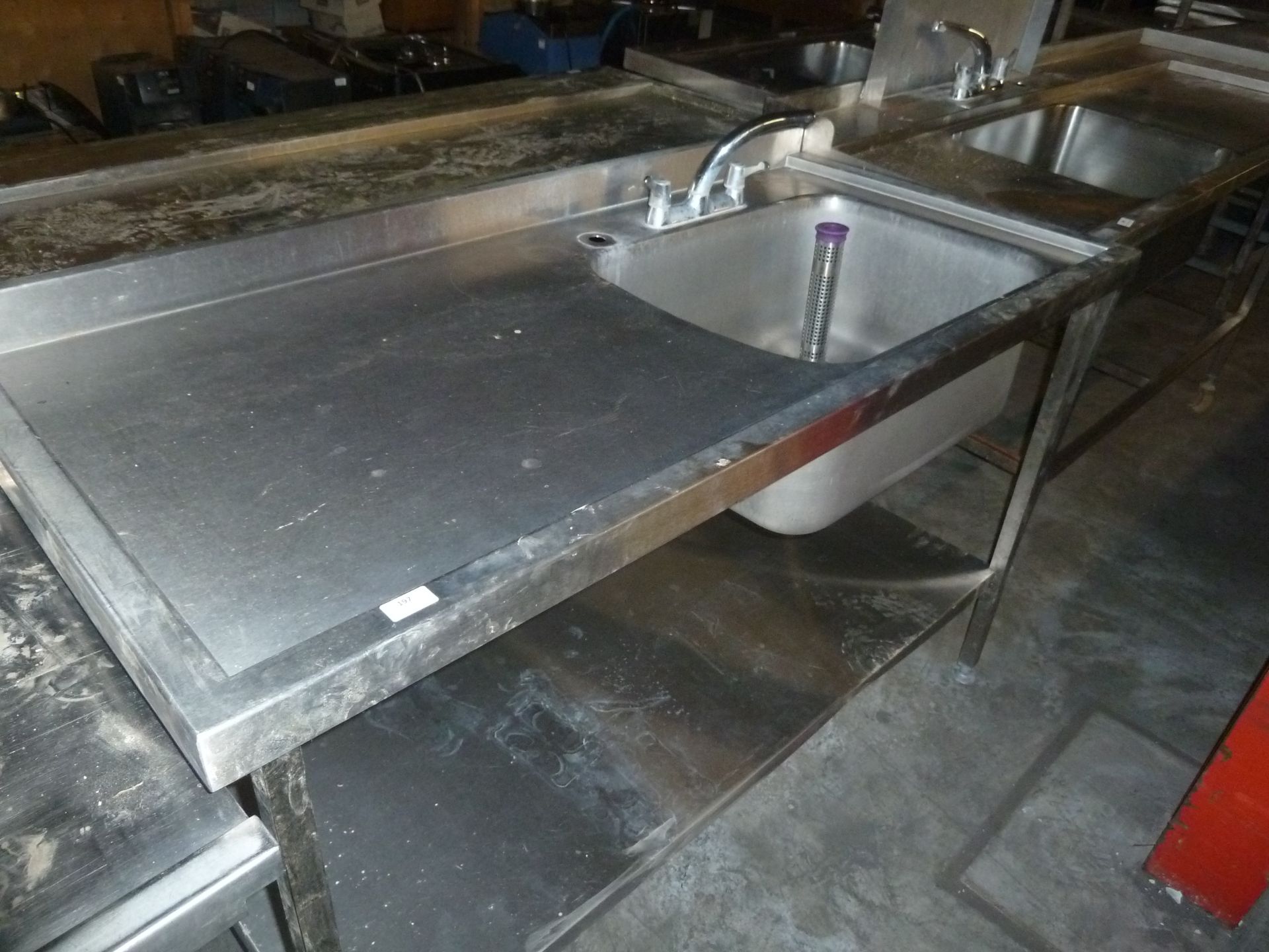 * 1480w*700d*920h stainless steel sink withg drain off