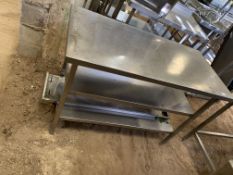 * prep table ss with two shelves w x 1220 d x 610 h x 850