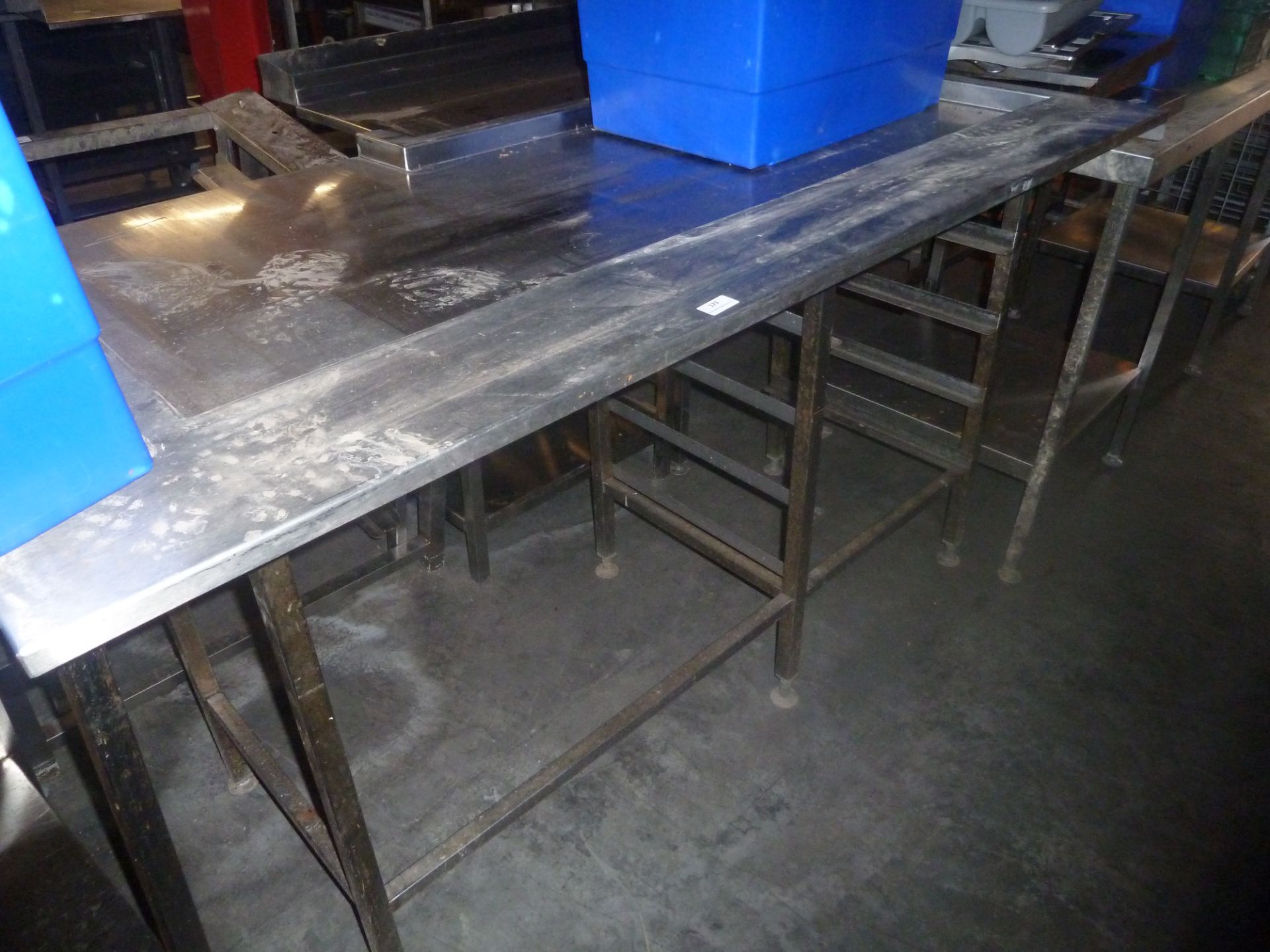 * 600w*725d*950h stainless steel worktop with space for bakery racks