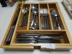 Extending Wooden Cutlery Tray and Stainless Steel Cutlery