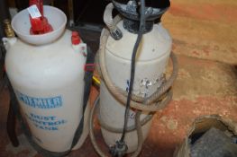 Two 16L Hand Pressure Sprayers