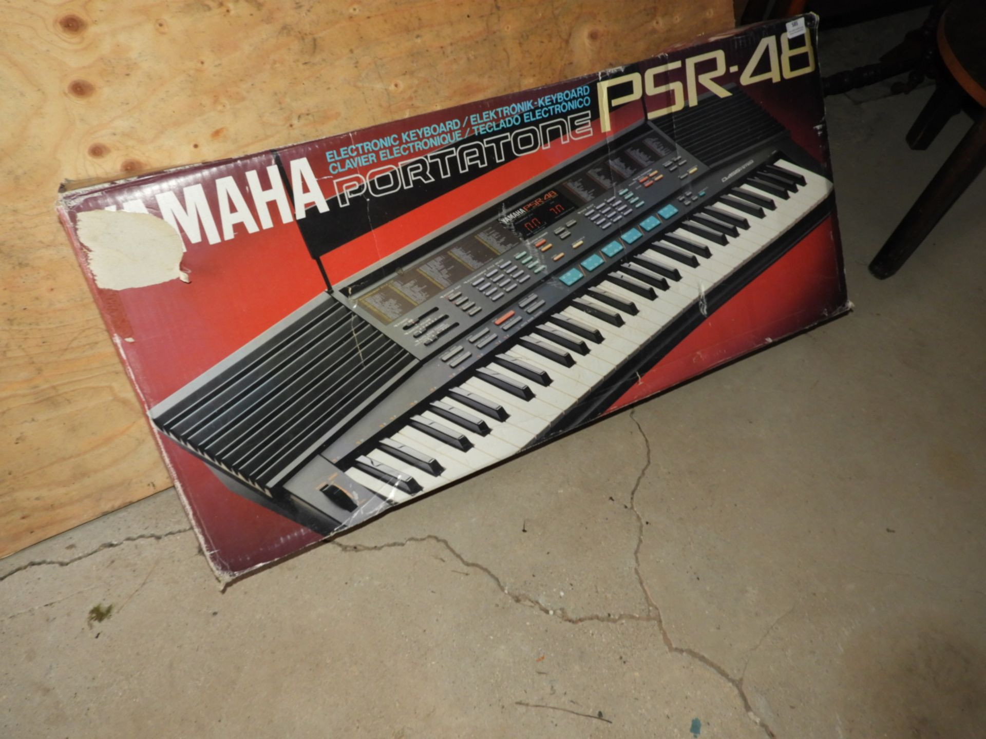 *Yamaha PRS48 Keyboard
