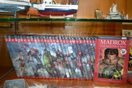 34 Volumes of Marvels Mightiest Heros - Incomplet