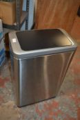 *80L Trash Can Bin