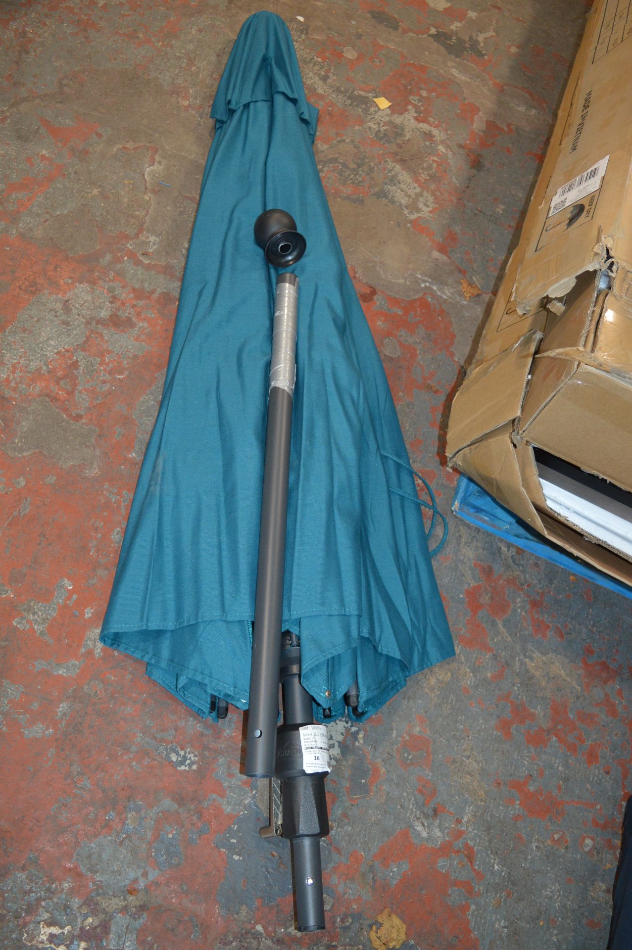 *Active 10ft Market Umbrella in Teal