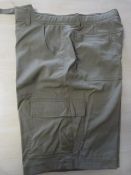 *Gerry Venture Brown Cargo Shorts Size: 40