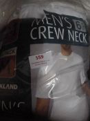 *Kirkland Signature Men's White T-Shirt Size: M 6pk
