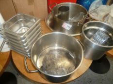 * Various catering items - large pans, bowls, jug, sieve and gastronomes x 7