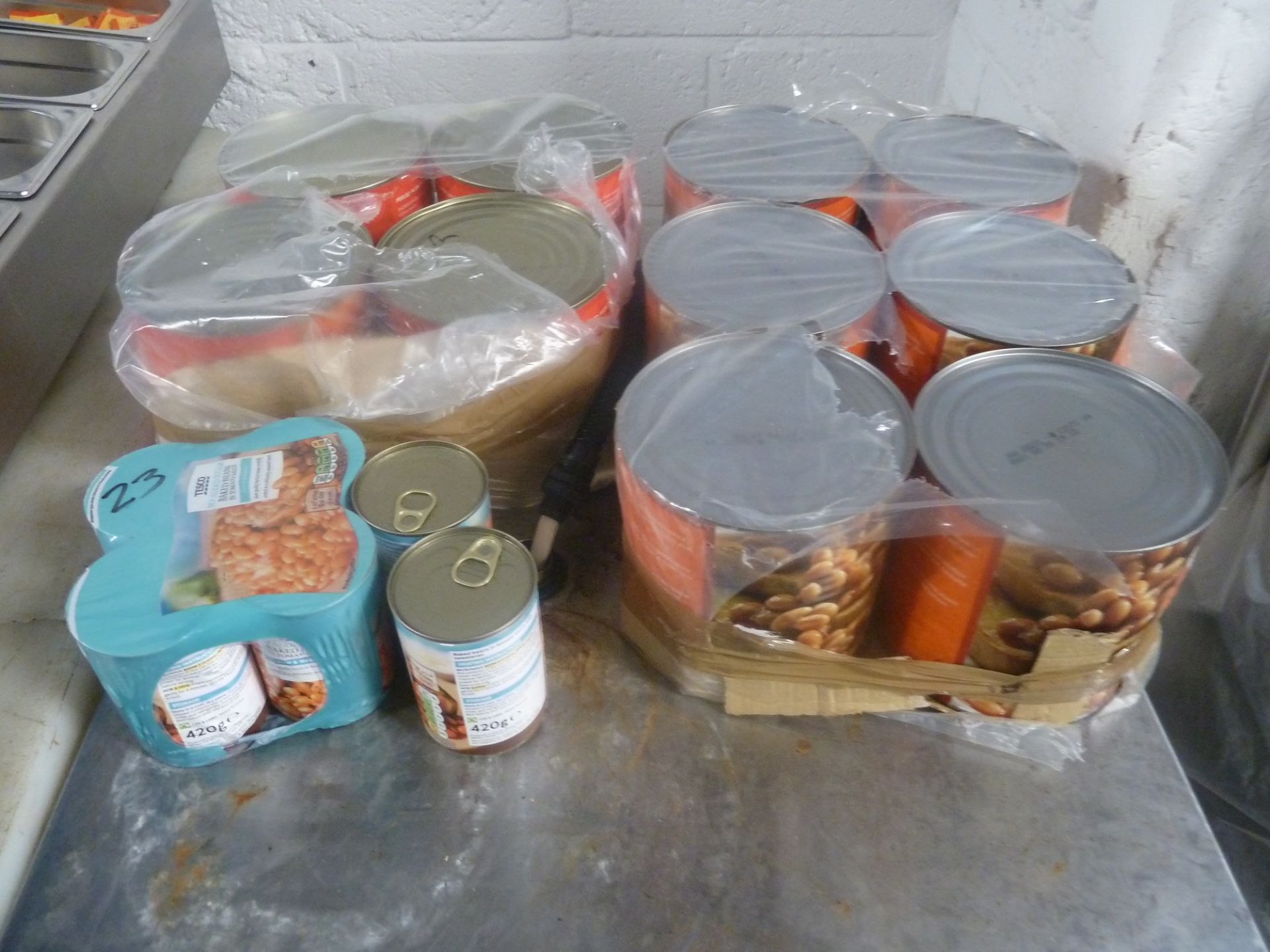 * 6x 2.26 Catering Tins of Baked Beans, 4x 2.26 Catering Tins of Tomatoes, 6x 420g Tins of No