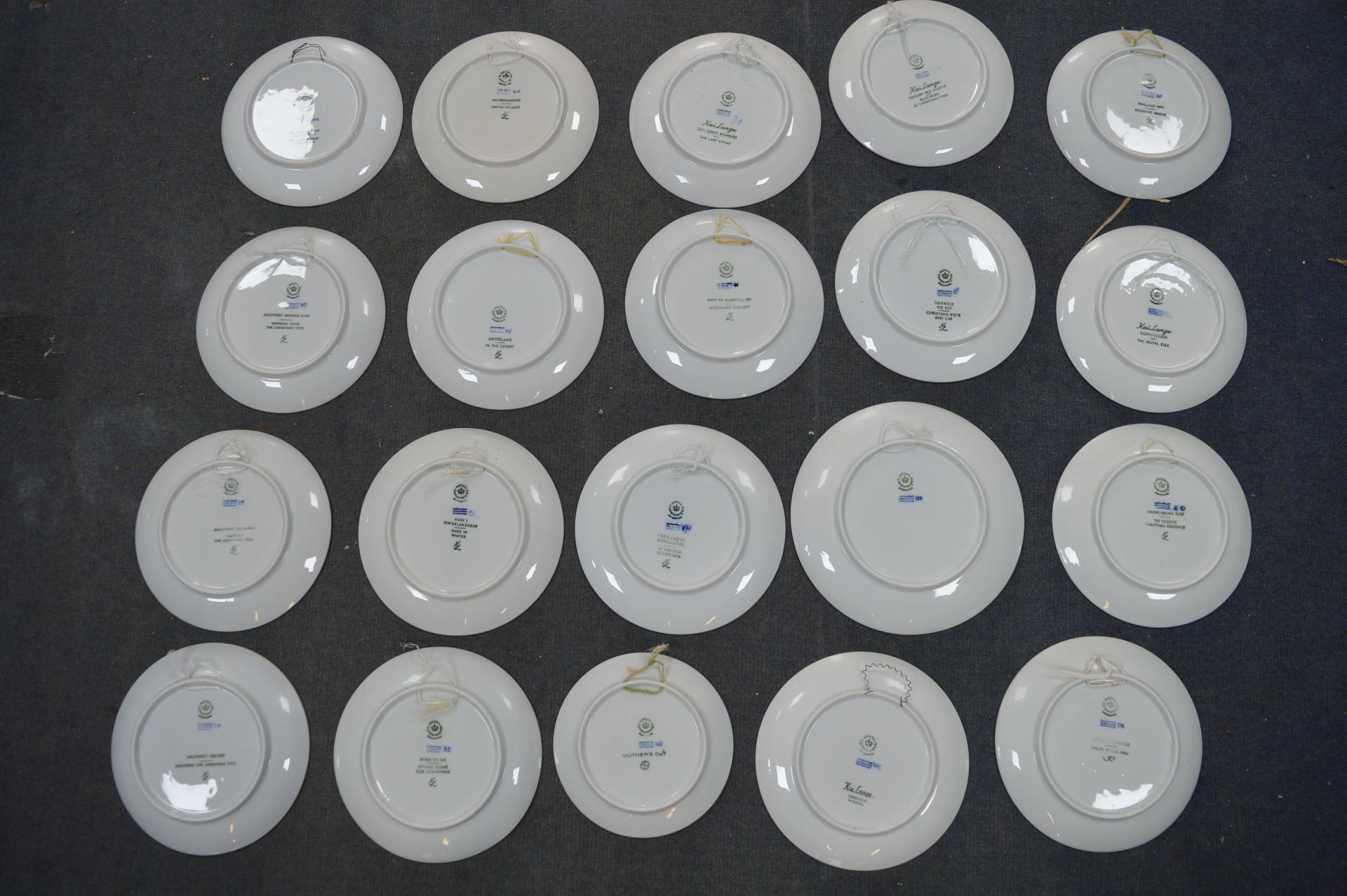 Royal Copenhagen Wall Plates 1960's & 70's Christmas Plates - Image 2 of 2