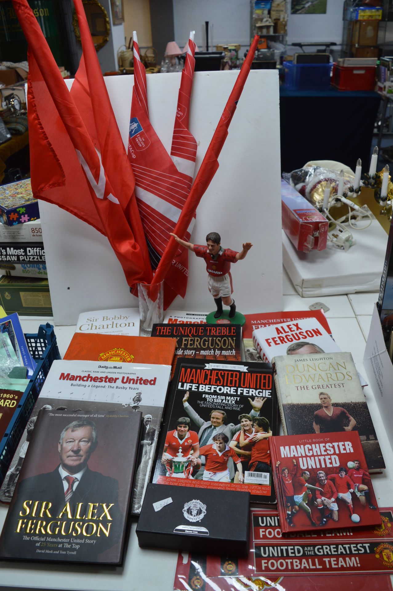 Manchester United Football Memorabilia, Books, etc.