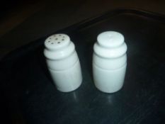 *salt and pepper shakers x approx. 25