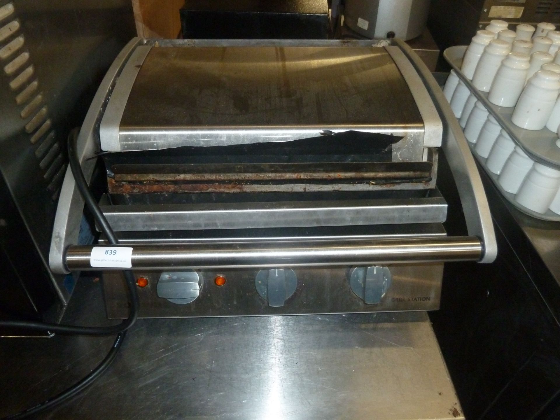 *Roband contact grill - single phase. 375w x 280d cooking area