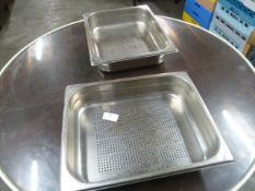 *small steaming trays x 5