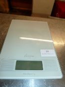 *Linea small home scale