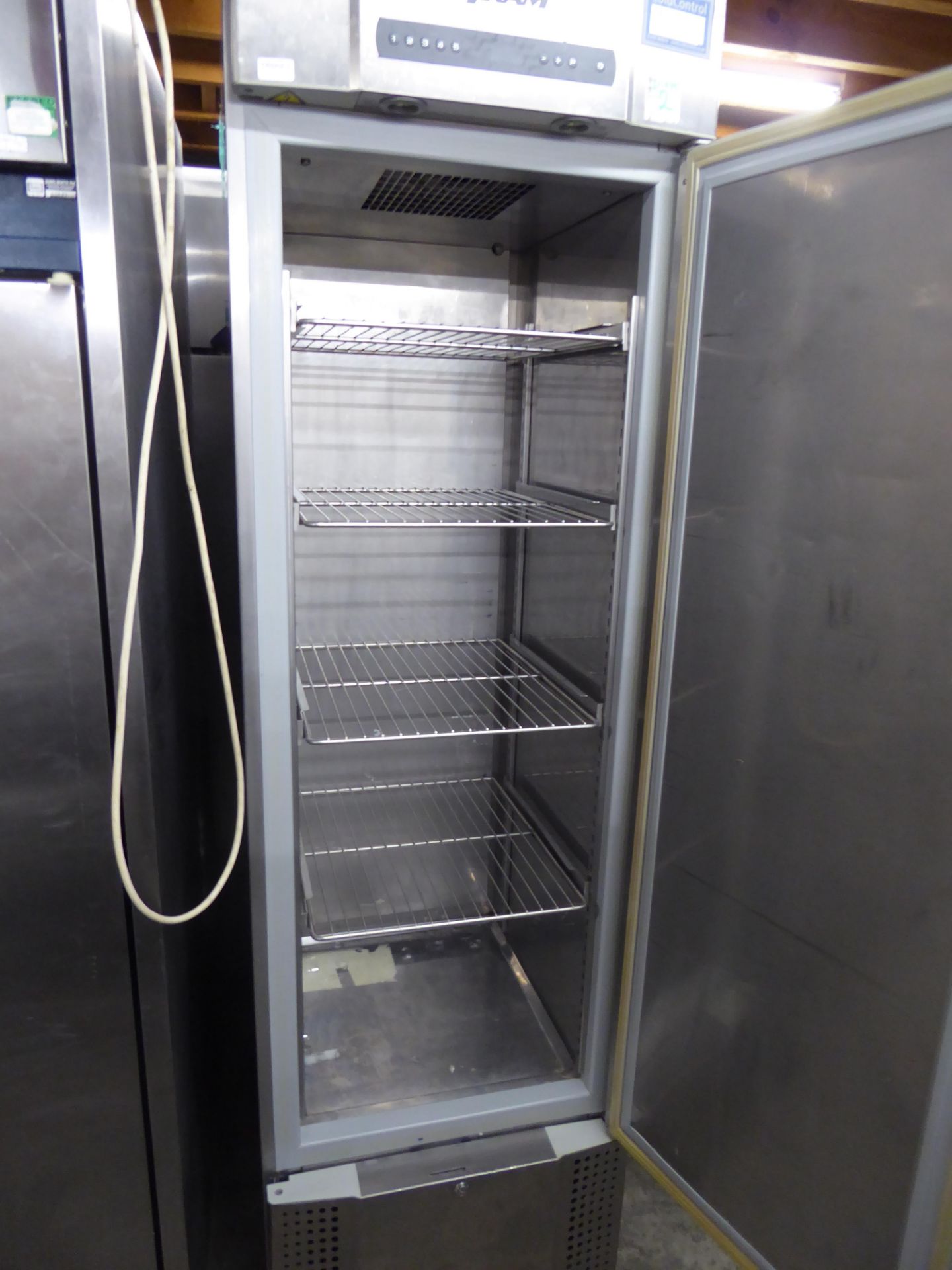 *Gram S/S upright cooler 600w x 720d x 2000 - Image 2 of 2