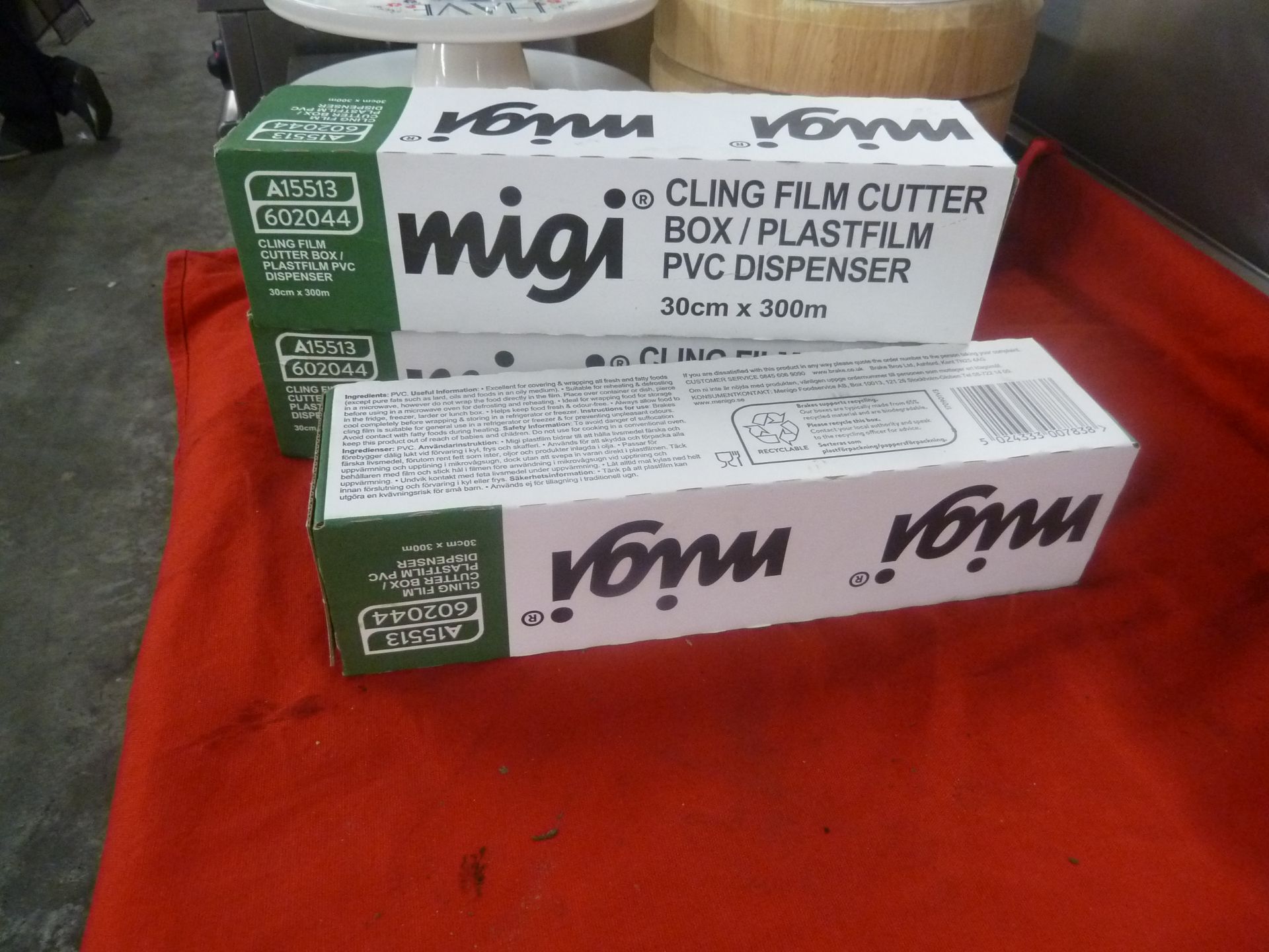 *cling film in cutter box x 3