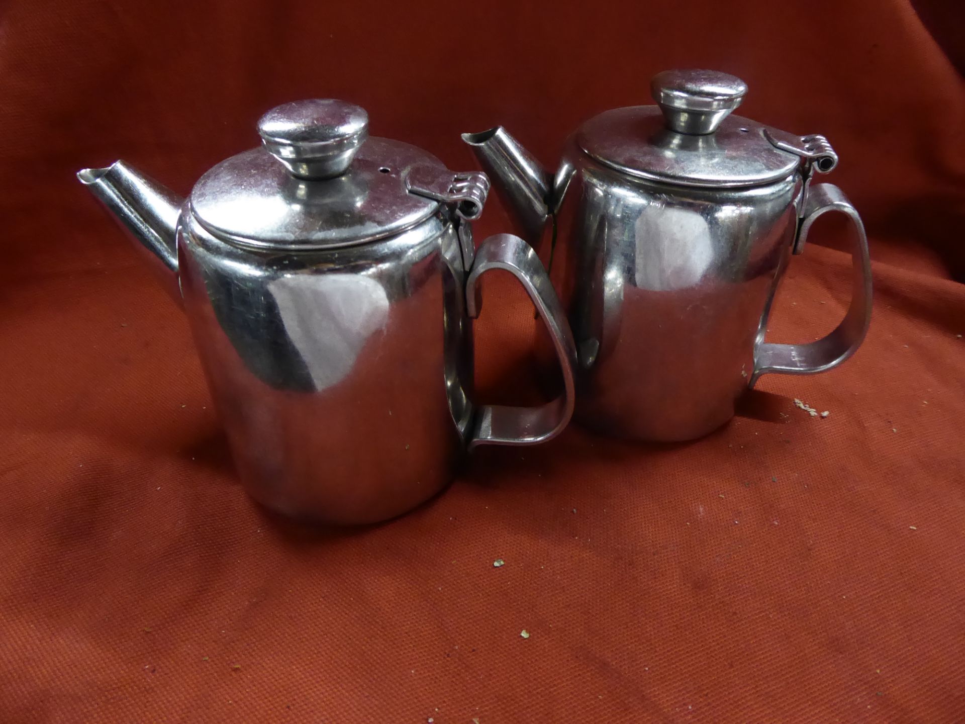 *S/S teapots x 20