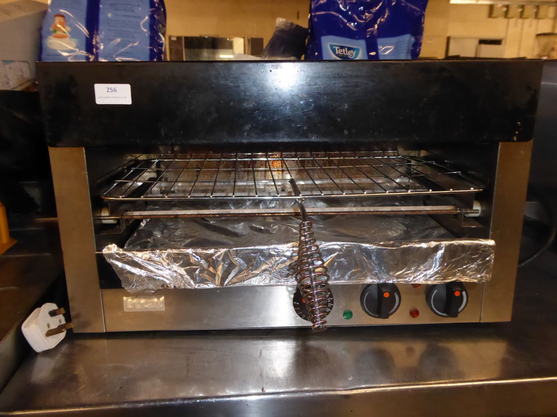 *Lincat single phase electric grill 555w x 285d x 325h