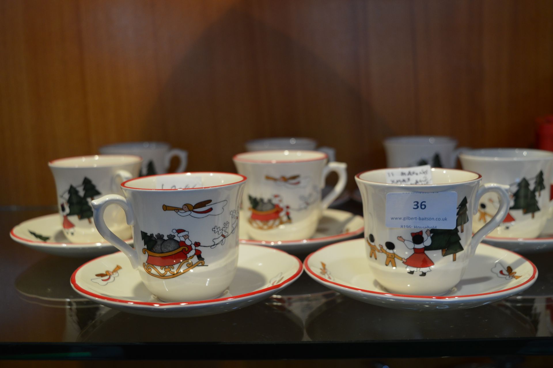 Eleven Masons Christmas Village Cups & Saucers - Image 2 of 3