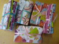 Five Packs of Fat Quarter Bundles