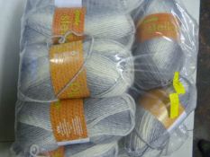 12pk of Grey & White Wool