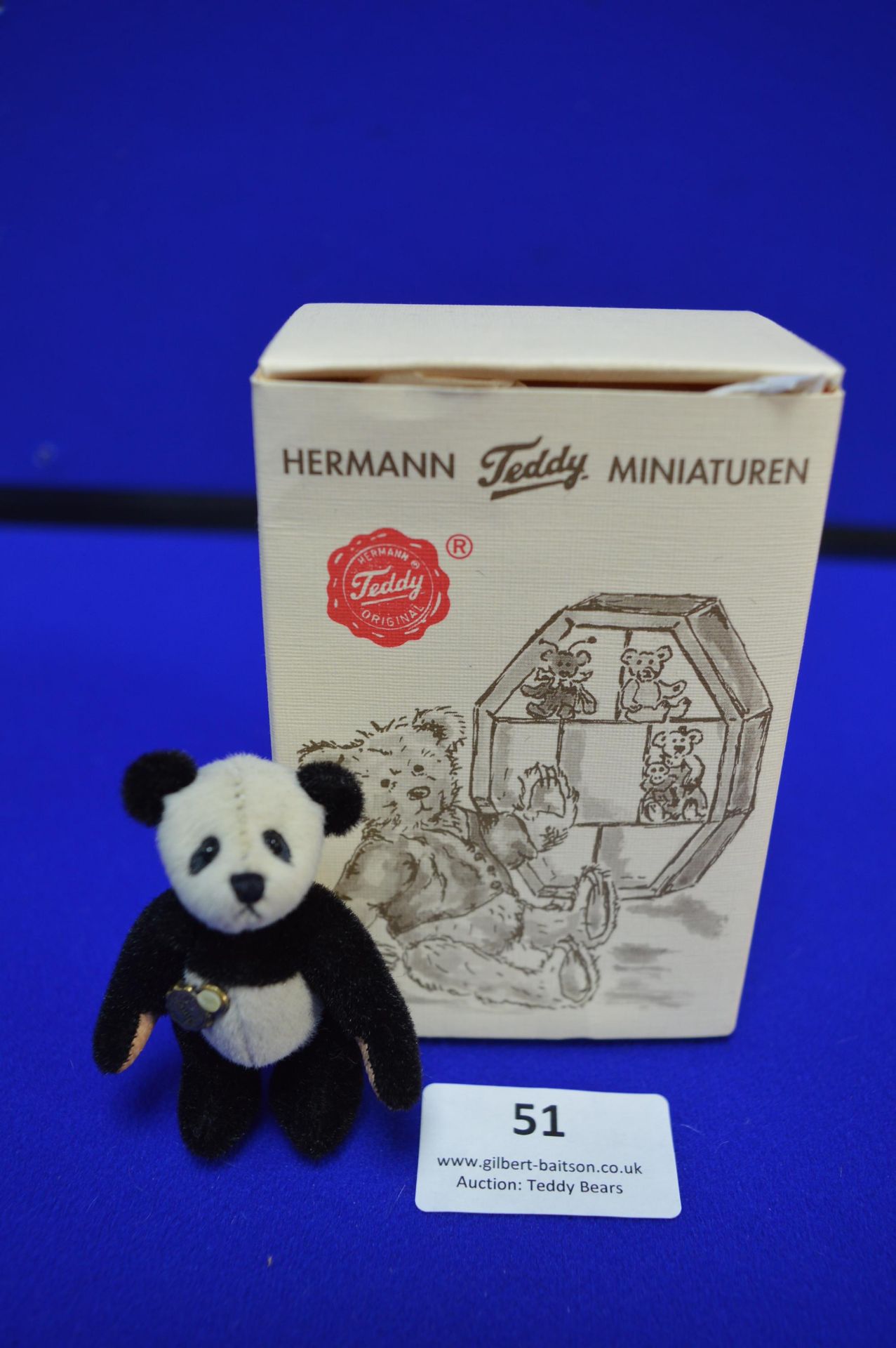 Hermann Miniature Panda (6cm)