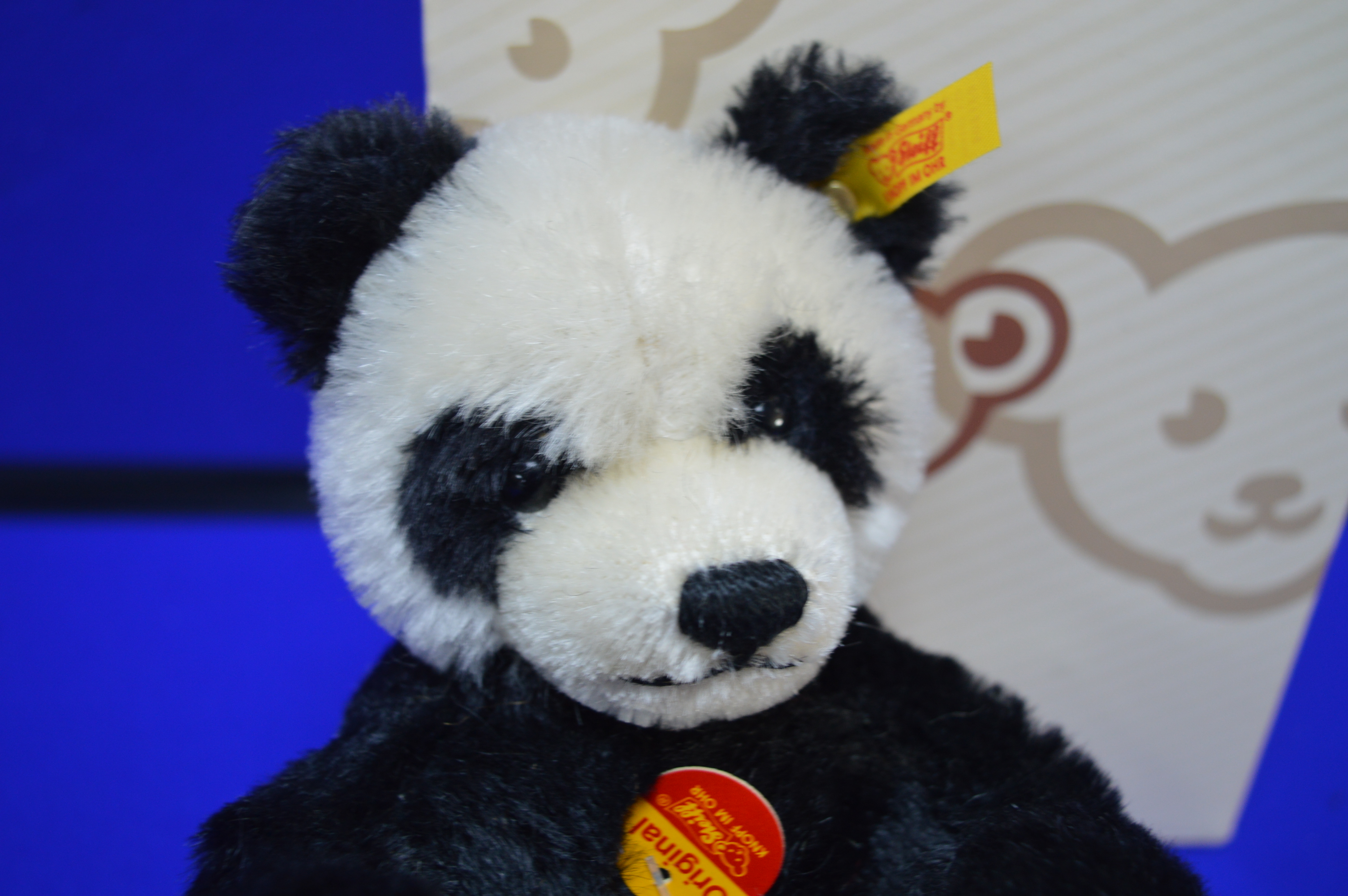 Steiff Classic Panda (15cm) - Image 2 of 3
