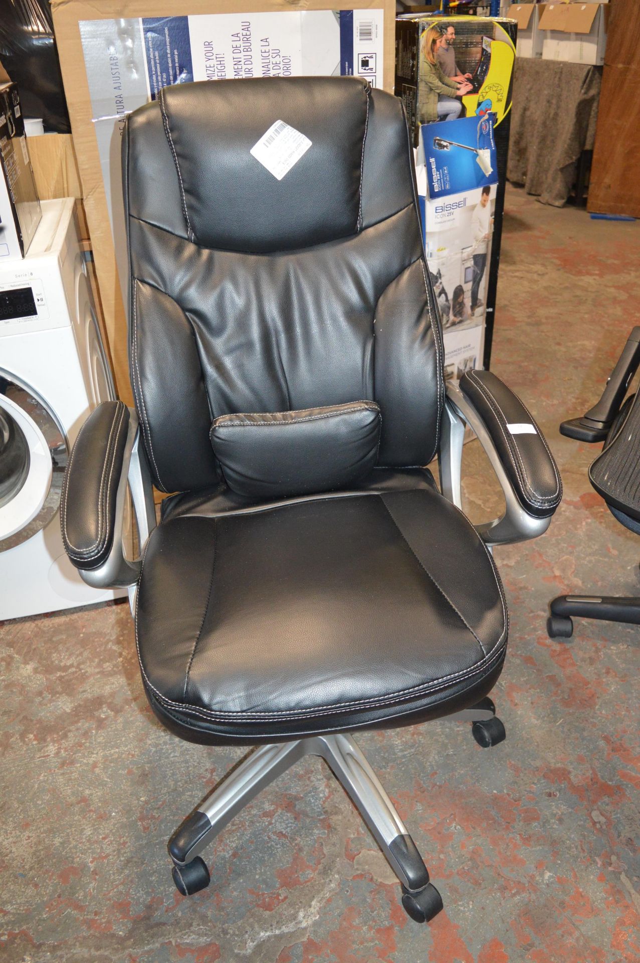 *Black Puresoft managers Chair