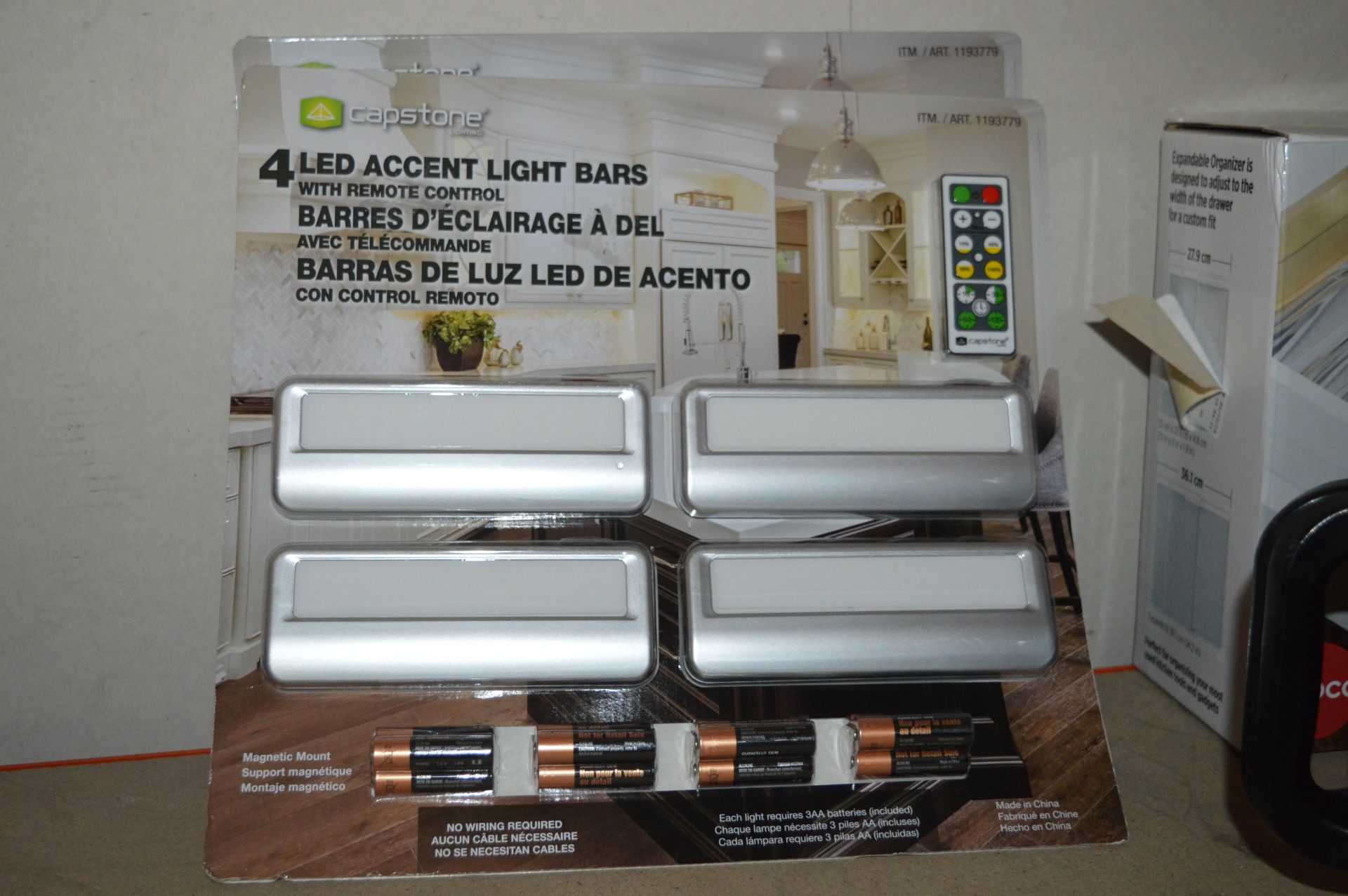 *Capstone LED Accent Light 4pk