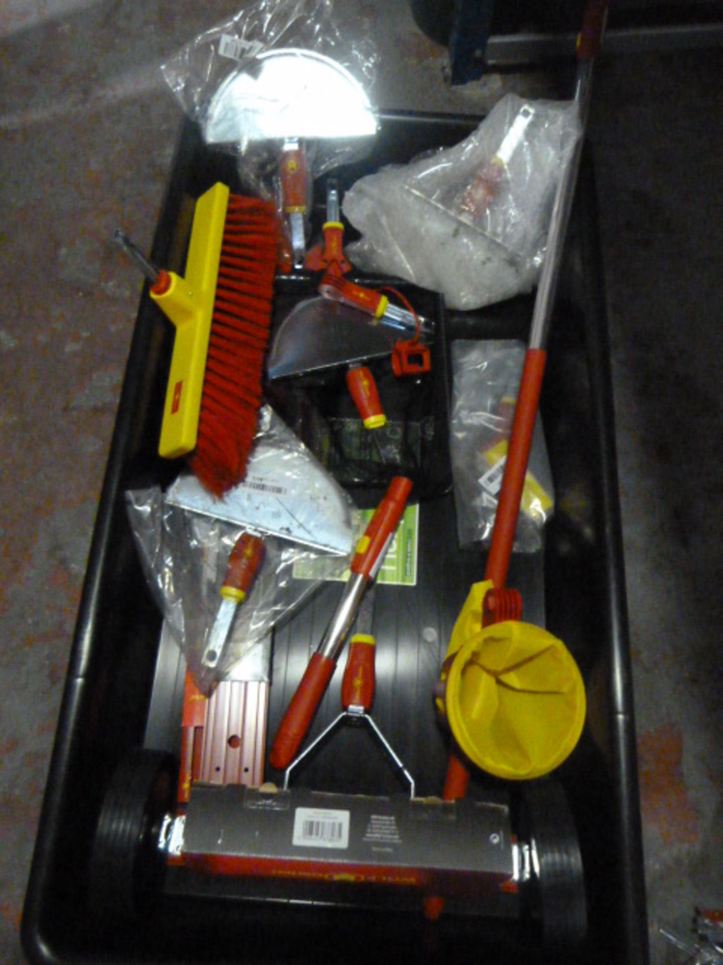 *Tray of Assorted Wolfgarten Tools and Attachments