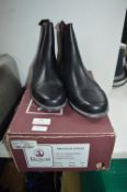 Pair of Regent Adult Black Leather Boots Size: 6