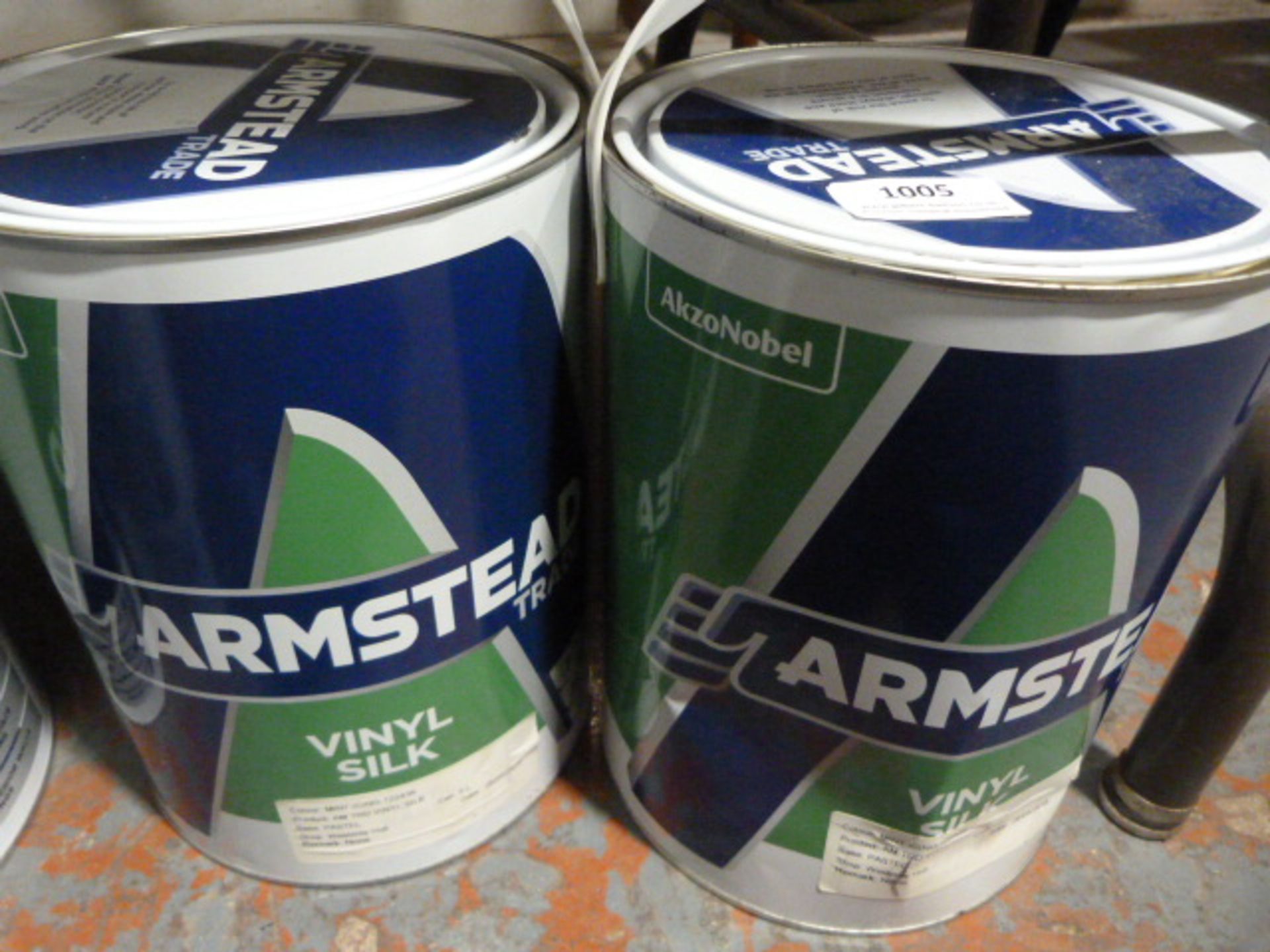 *Two 5L Tins of Vinyl Silk Emulsion Mint Icing 122439