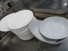* round plates 250 diameter x 25+ with 5 x shallow bowls