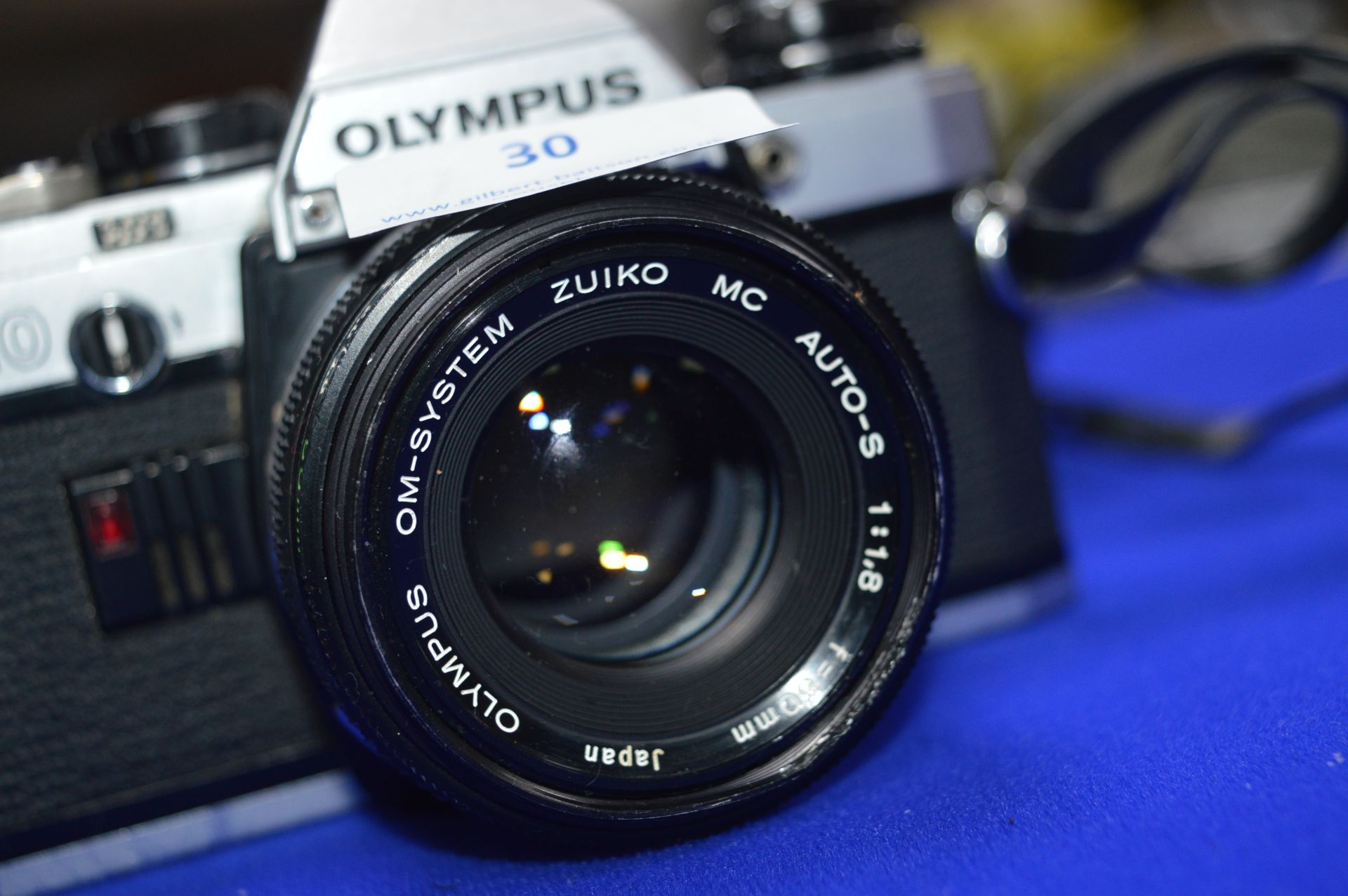 Olympus OM10 SLR Camera with OM System Zuiko Auto S 1:1.8 Lens - Image 3 of 4