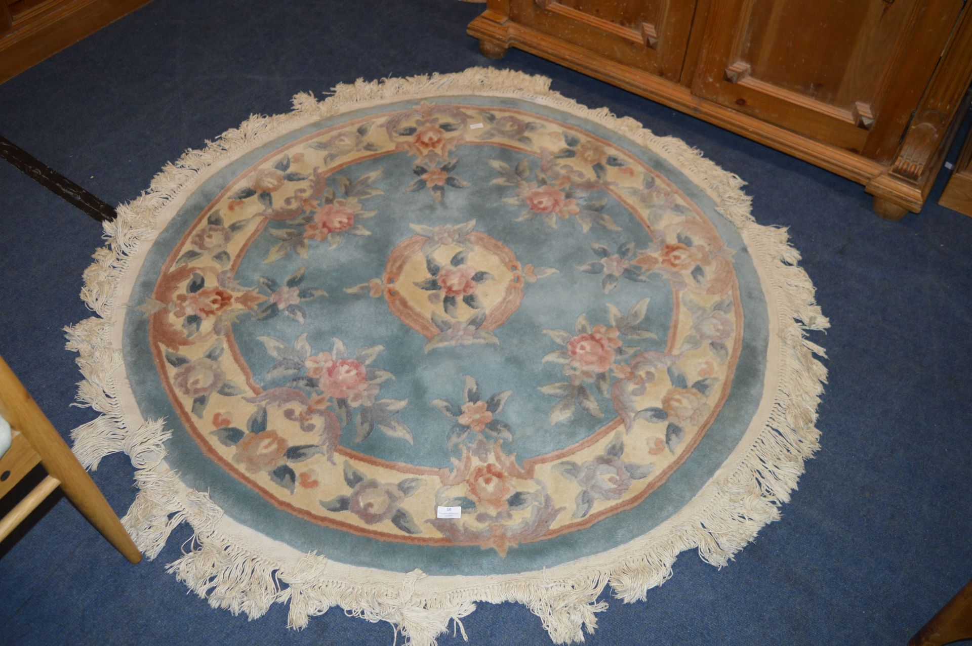 Blue Circular Rug with Floral Design 146cm diamete