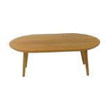 An Ercol style oak occasional table, the oval top raised on four turned outswept legs, 41cm H, 105cm