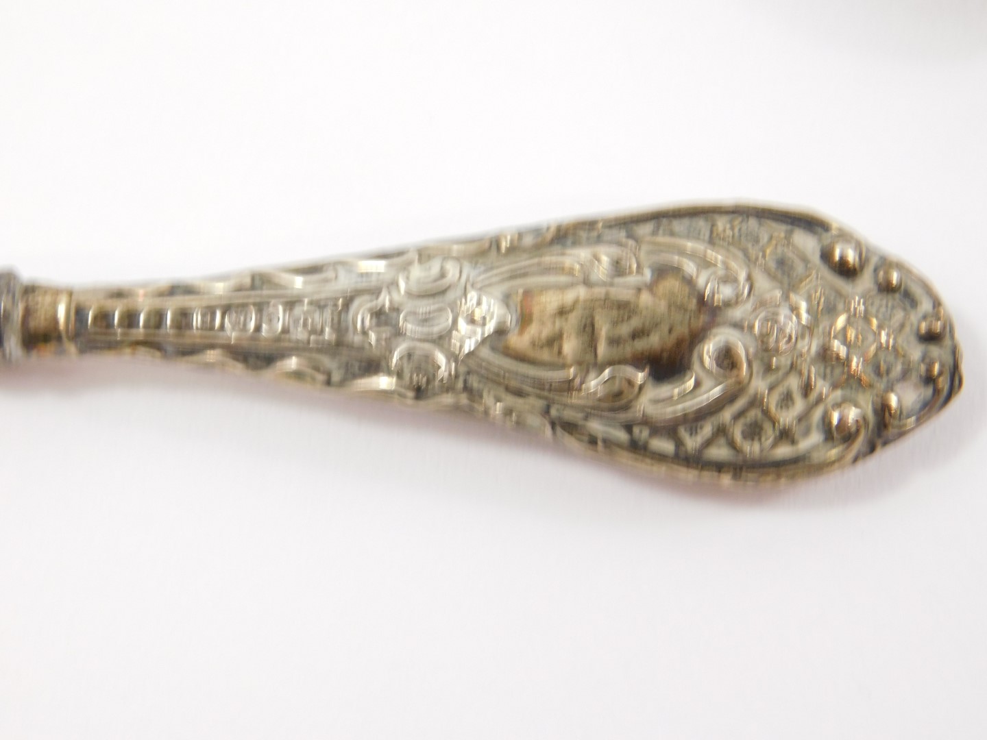 An Edward VII silver model of a Native American Indian canoe, two pairs of silver sugar tongs, - Image 2 of 4