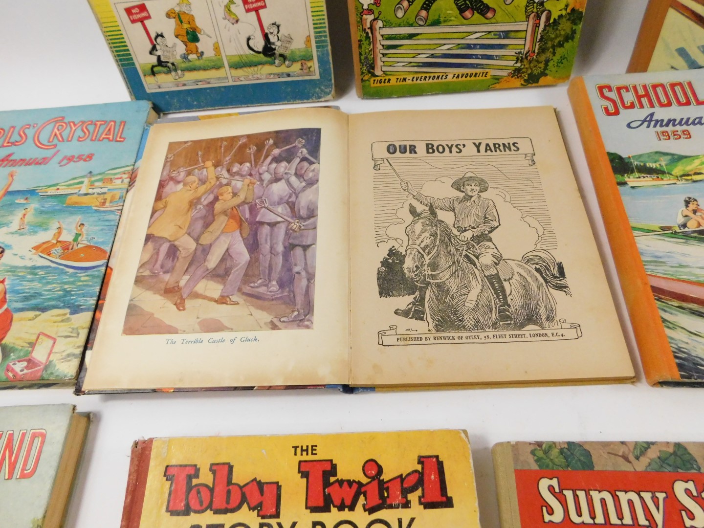 Children's annuals and story books, including Tiger Tim's Annual 1924, The Dandy Book 1955, - Image 3 of 5