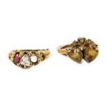 A Victorian 18ct gold citrine and seed pearl sweetheart ring, formed as two hearts, size M/N, and