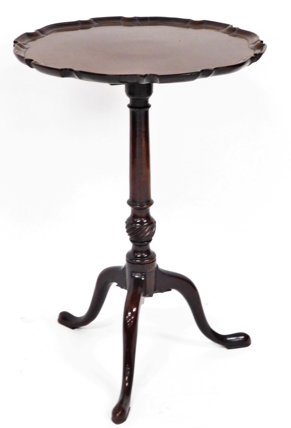 A 19thC mahogany Chippendale style pie crust snap top table, the moulded top raised on a slender