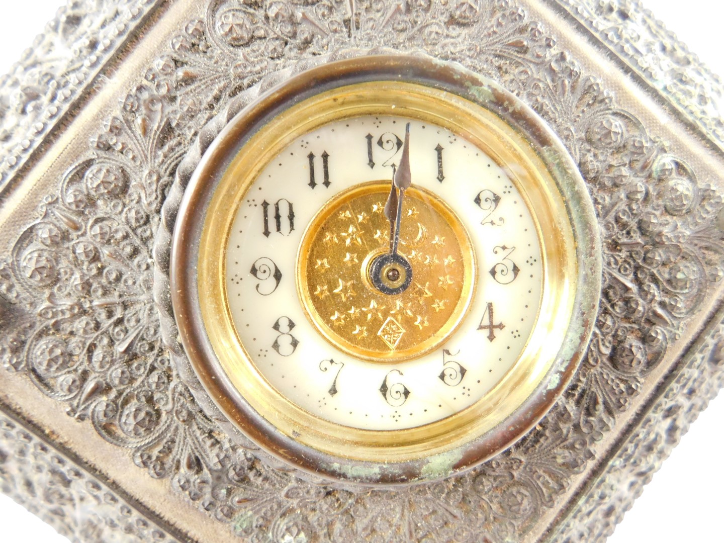 A late 19thC strut clock, The British United Clock Company Ltd, brass dial with enamel chapter - Image 2 of 5