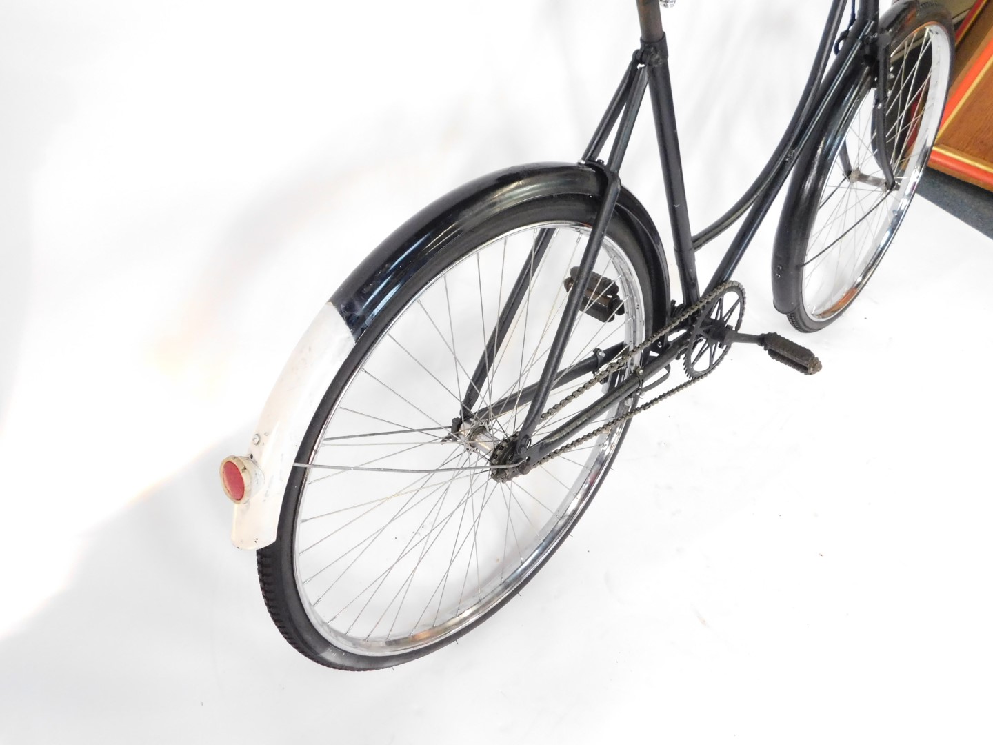 A vintage mid 20thC lady's bicycle, black with a brown leather suspension seat, handle bar stem - Image 6 of 6