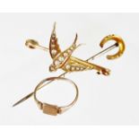 Three items of various jewellery, comprising a 9ct gold signet ring, 1g, a horseshoe stick pin, a ye