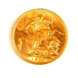 A George V gold full sovereign, 1915.