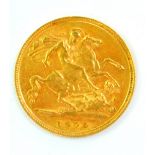 A Queen Victoria gold half sovereign 1900, 4.0g