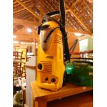 A Karcher pressure washer, K3.91.