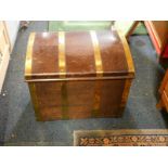 An oak and brass bound coal chest, with lead liner, 50cm wide, 31cm deep, 39cm high.
