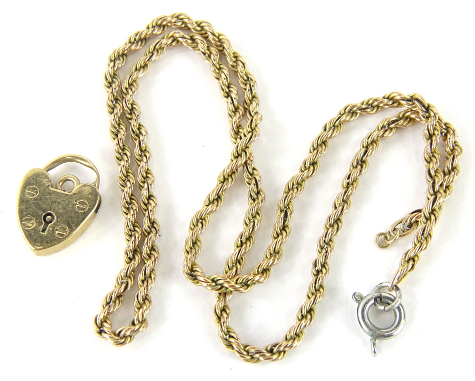 A 9ct gold rope twist necklace, 40cm long, and a 9ct gold heart shaped clasp, 7.5g all in (2).